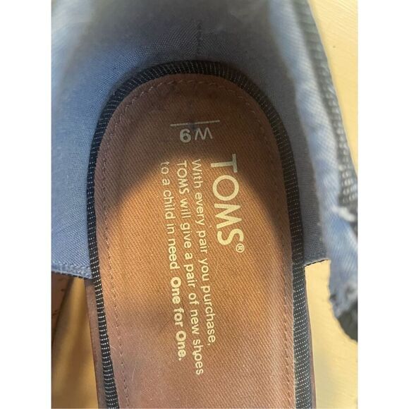 Toms Sandals  - Picture 2 of 6